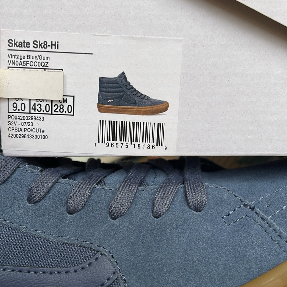 Vans WMNS Skate Sk8-Hi Vintage Blue/Gum
VN0A5FCC0QZ Sneakers - Picture 3 of 16